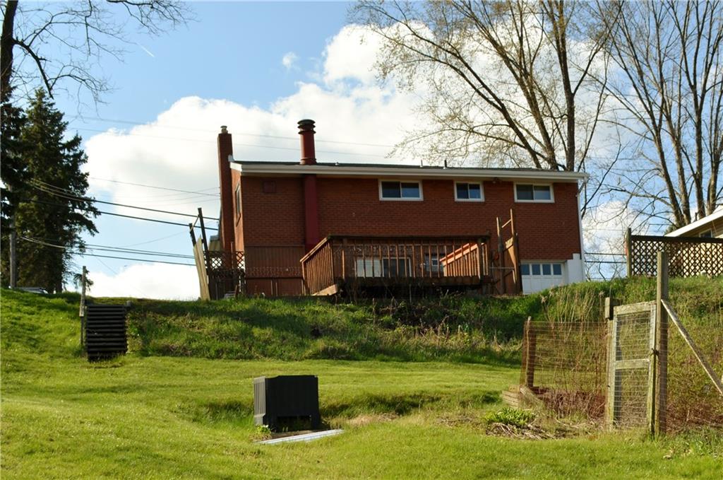 296 Ewings Mill Road Coraopolis, PA 15108 - Photo 17 of 19 Gallery Image 17