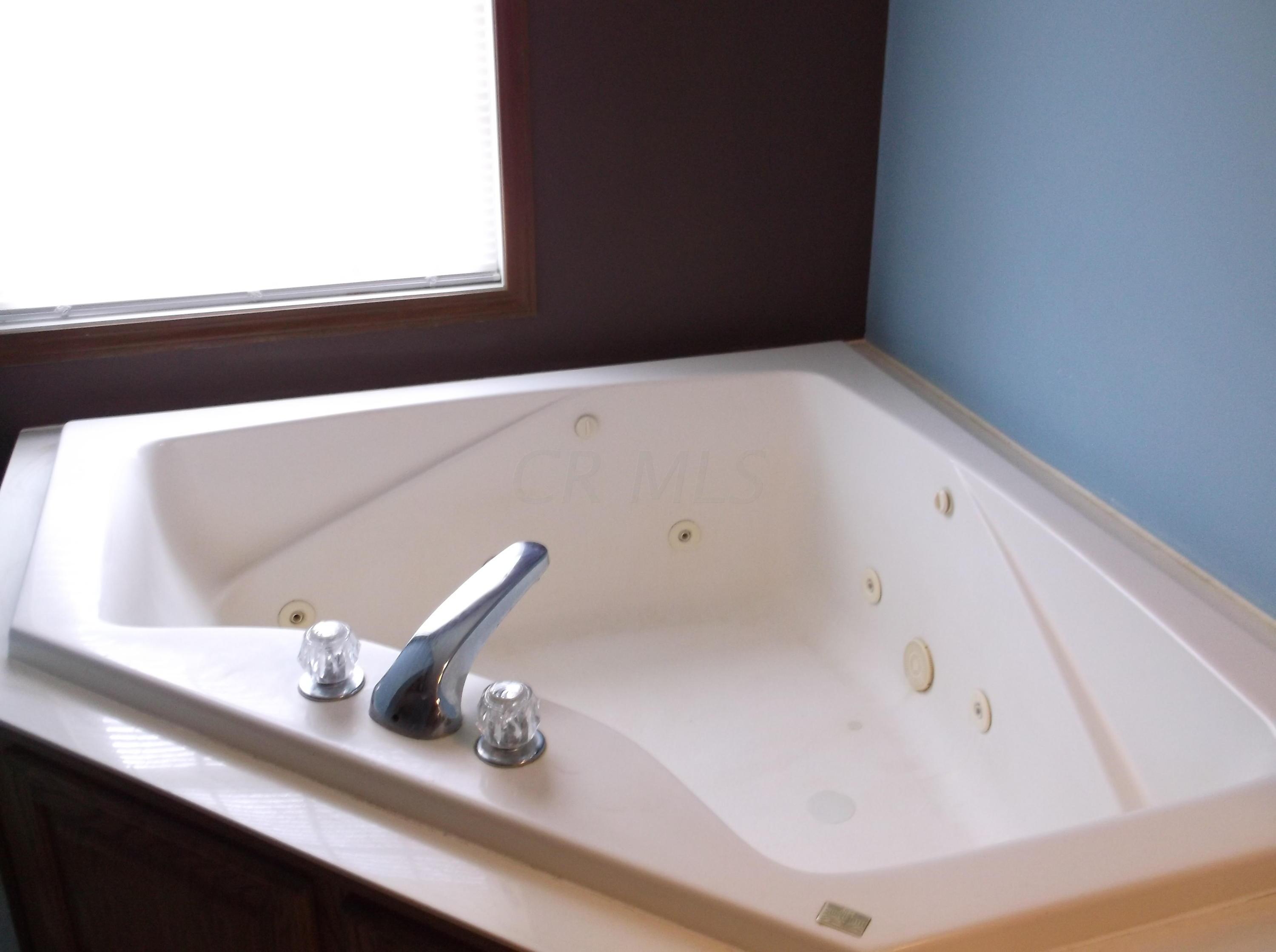 4281 Raccoon Valley Road Alexandria, OH 43001 - Photo 25 of 45 Gallery Image 25