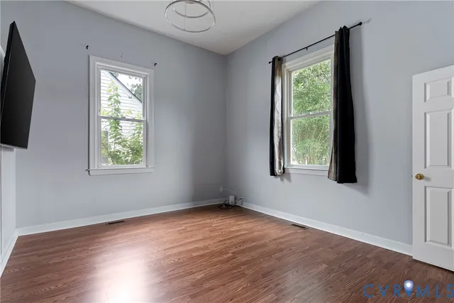 $314,900 | 166 Wright Avenue, Colonial Heights, VA 23834