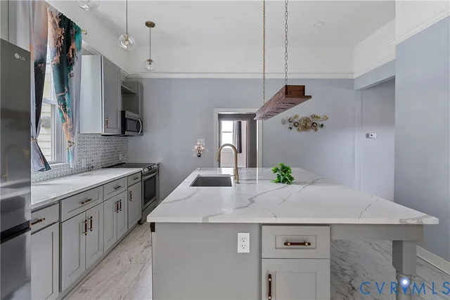 $314,900 | 166 Wright Avenue, Colonial Heights, VA 23834