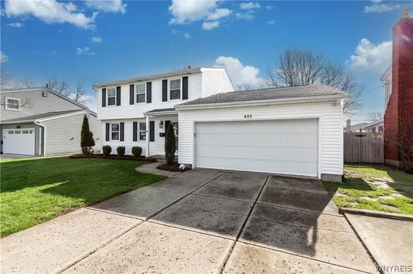 $359,900 | 455 Teakwood Terrace, Amherst, NY 14221