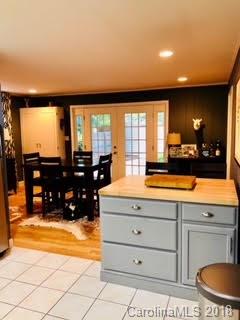 6001 Brookhaven Road Charlotte, NC 28210 - Photo 8 of 27 Gallery Image 8