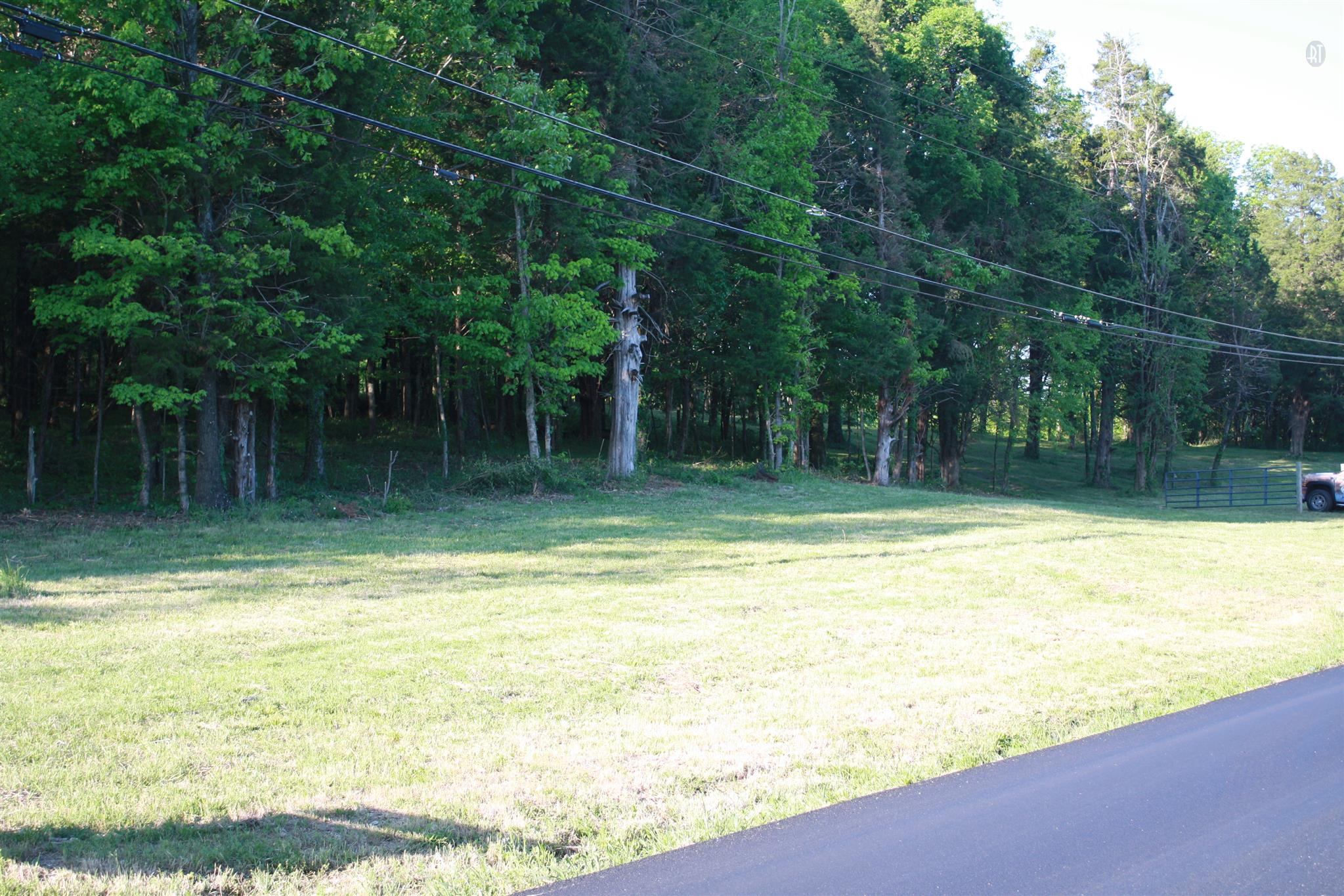13 Holloway Road Lebanon, TN 37090 - Photo 2 of 14 a view of a outdoor space