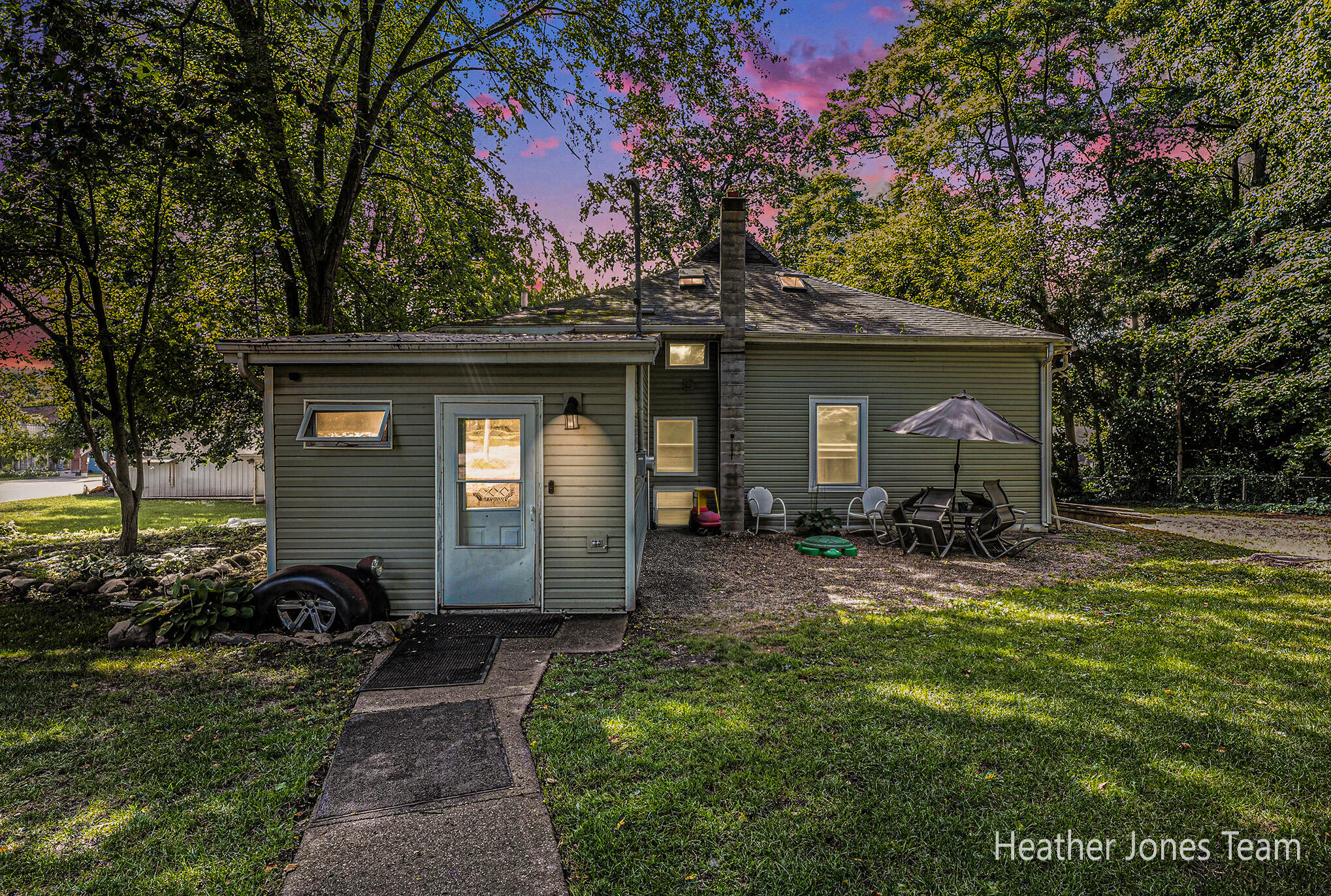 Photo Aug 25 2025, 2 52 01 PM_Twilight