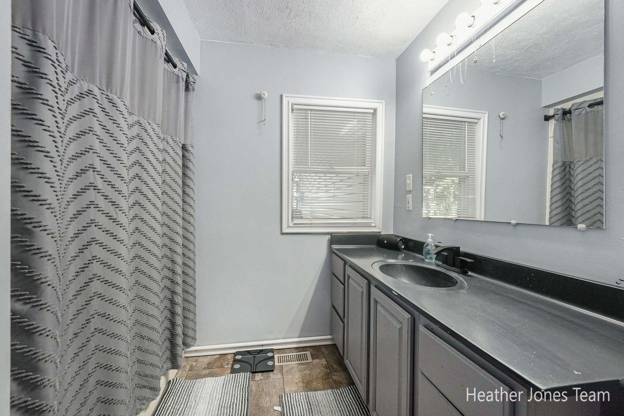 145 North Elizabeth Street Lyons, MI 48851 - Photo 8 of 18 Photo Aug 25 2025, 2 41 23 PM