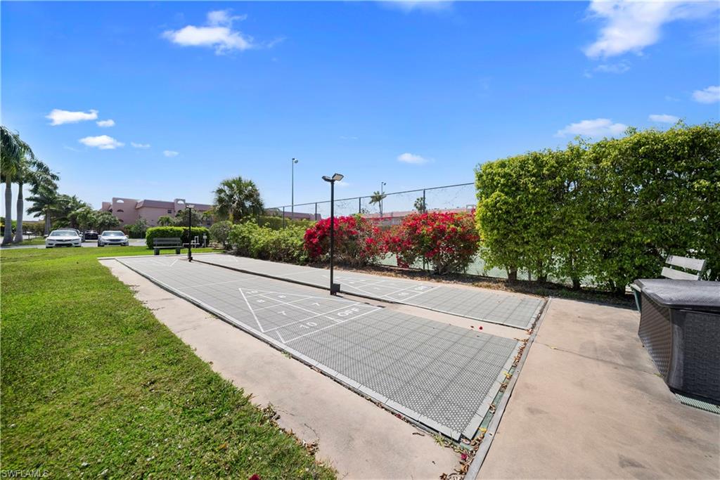 170 Turtle Lake Court, Unit 109 Naples, FL 34105 - Photo 13 of 19