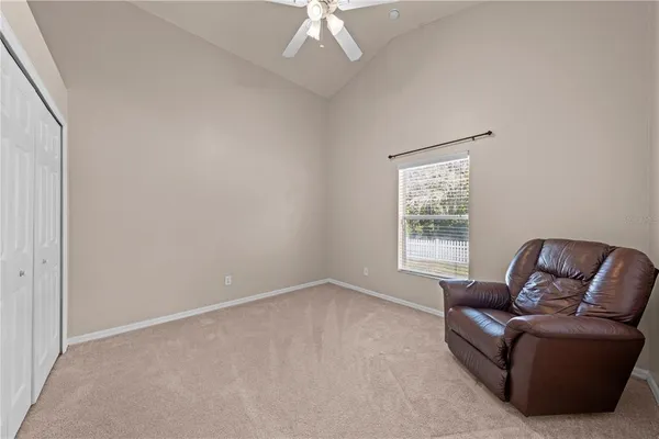 a view of livingroom with furniture