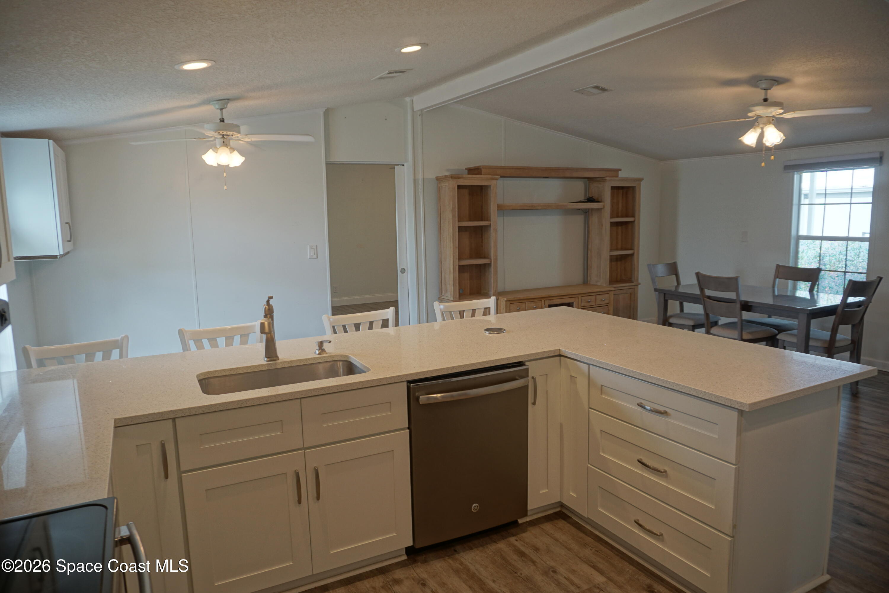 1819 Seagrape Street Northeast Palm Bay, FL 32905 - Photo 14 of 56 DSC01144