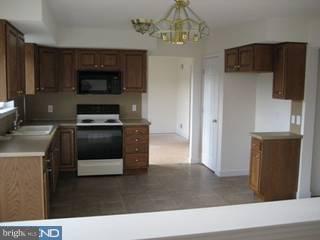 515 Lincoln Road, Unit 3 Reading, PA 19606 - Photo 2 of 6 Gallery Image 2