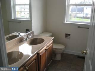 515 Lincoln Road, Unit 3 Reading, PA 19606 - Photo 5 of 6 Gallery Image 5