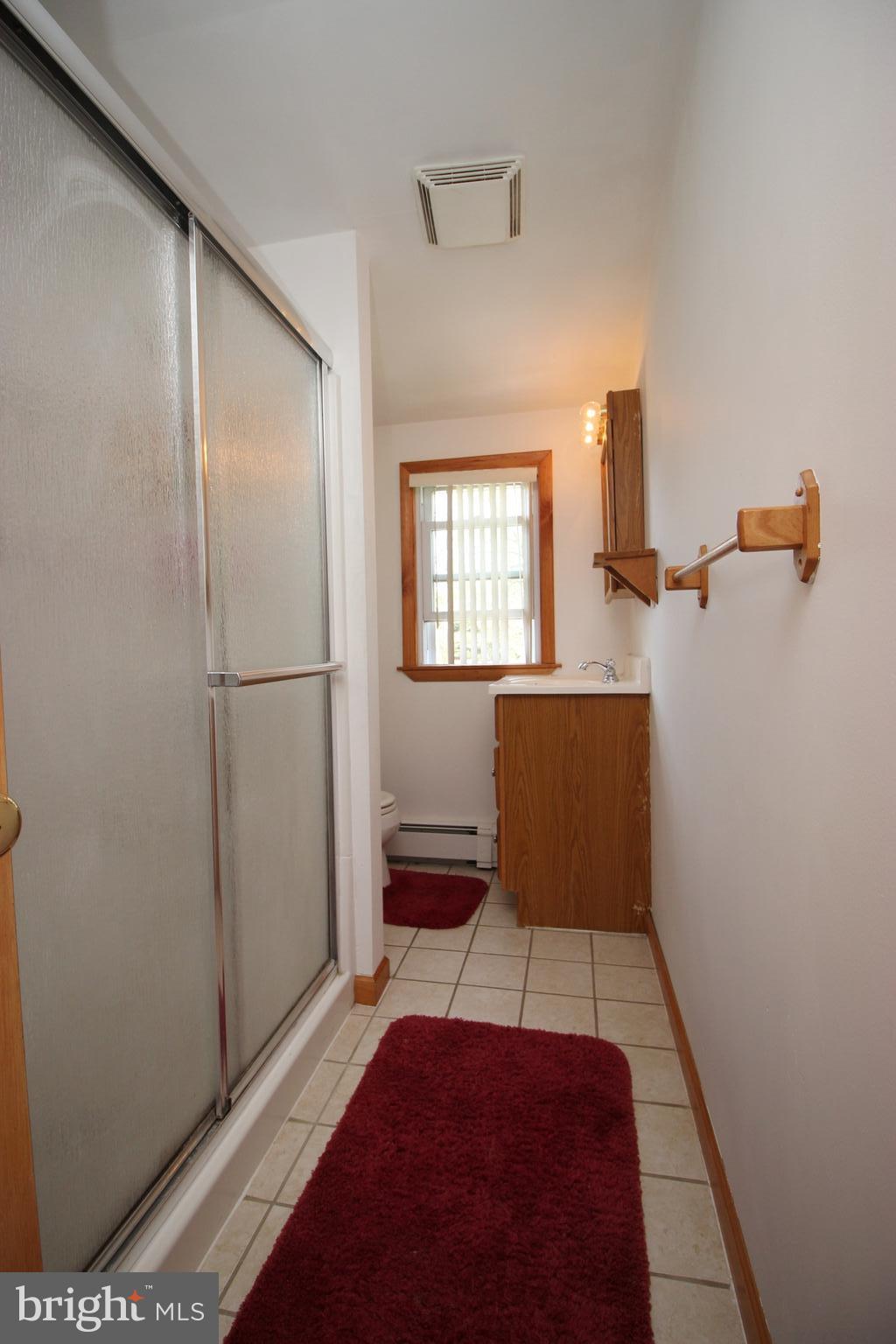 492 Edinburg Road Hamilton, NJ 08619 - Photo 15 of 22