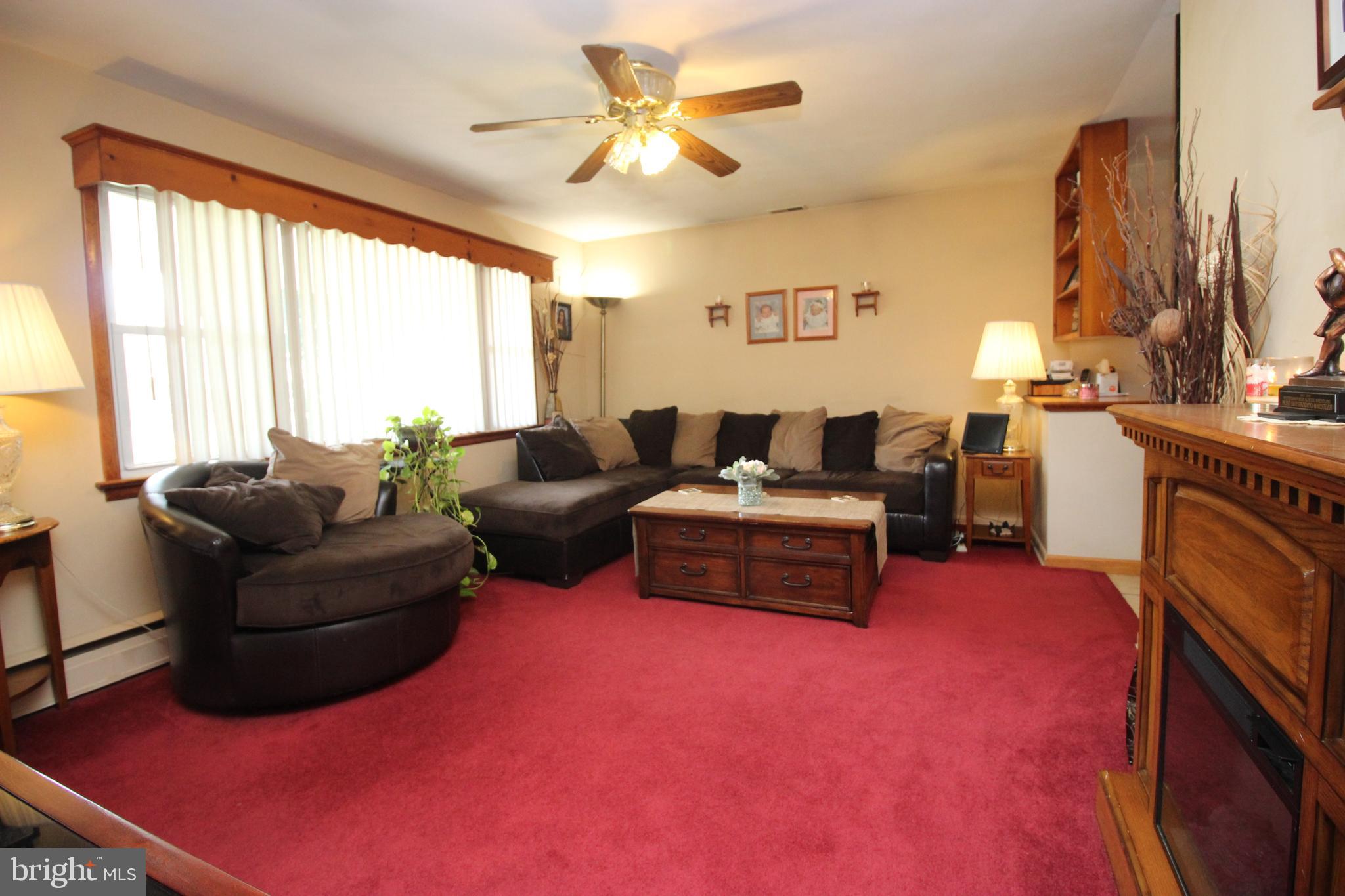 492 Edinburg Road Hamilton, NJ 08619 - Photo 4 of 22