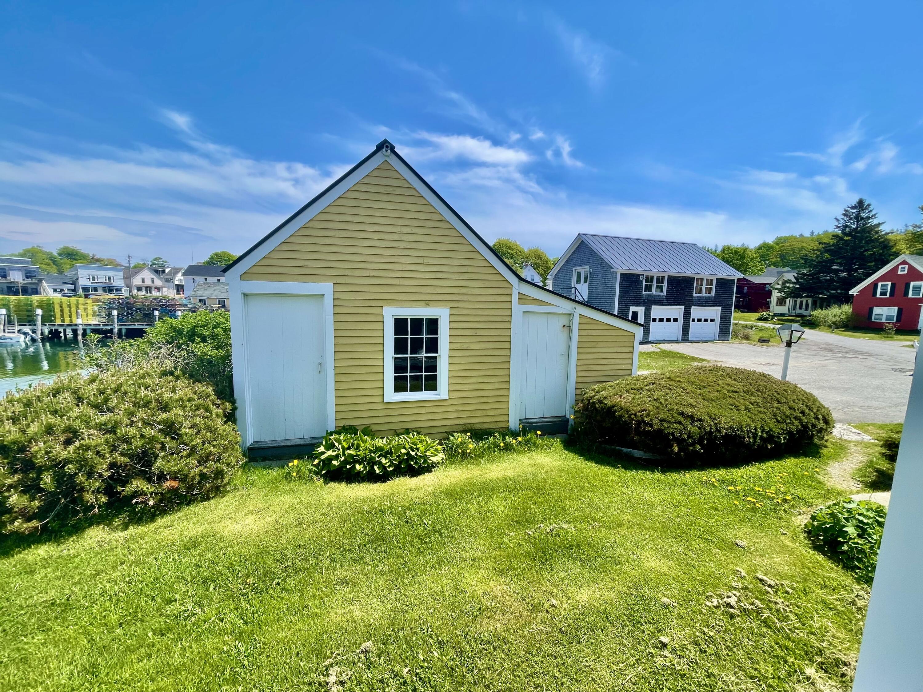 27 Clamshell Alley Vinalhaven, ME 04863 - Photo 25 of 36 IMG_5248