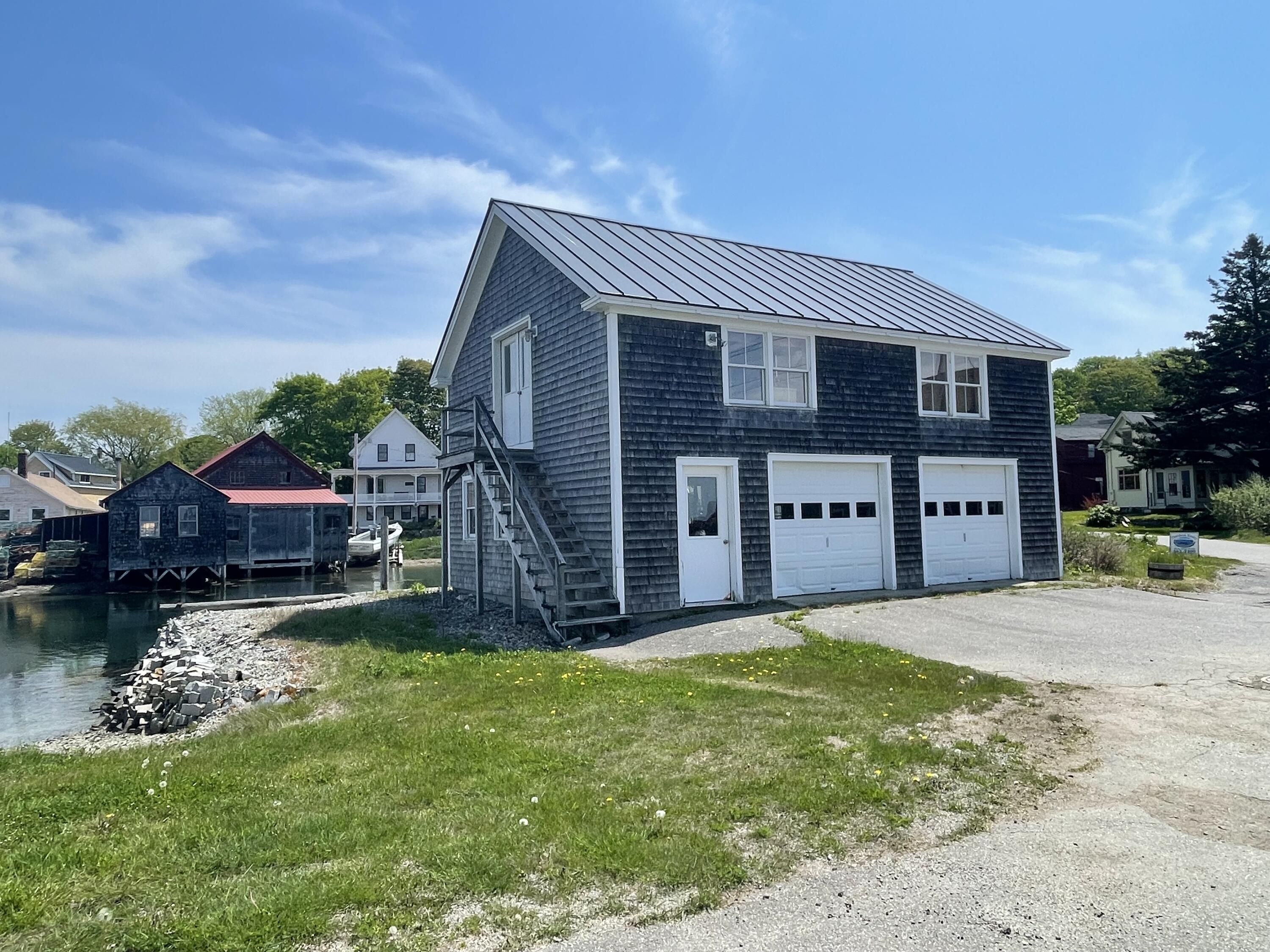 27 Clamshell Alley Vinalhaven, ME 04863 - Photo 27 of 36 IMG_5245