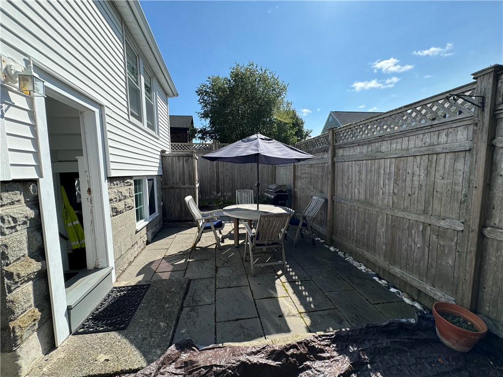49 Connection Street Newport, RI 02840 - Photo 28 of 34