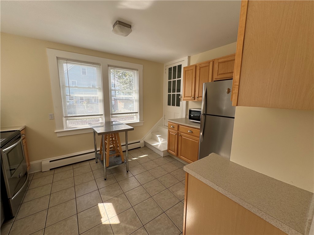 49 Connection Street Newport, RI 02840 - Photo 5 of 34