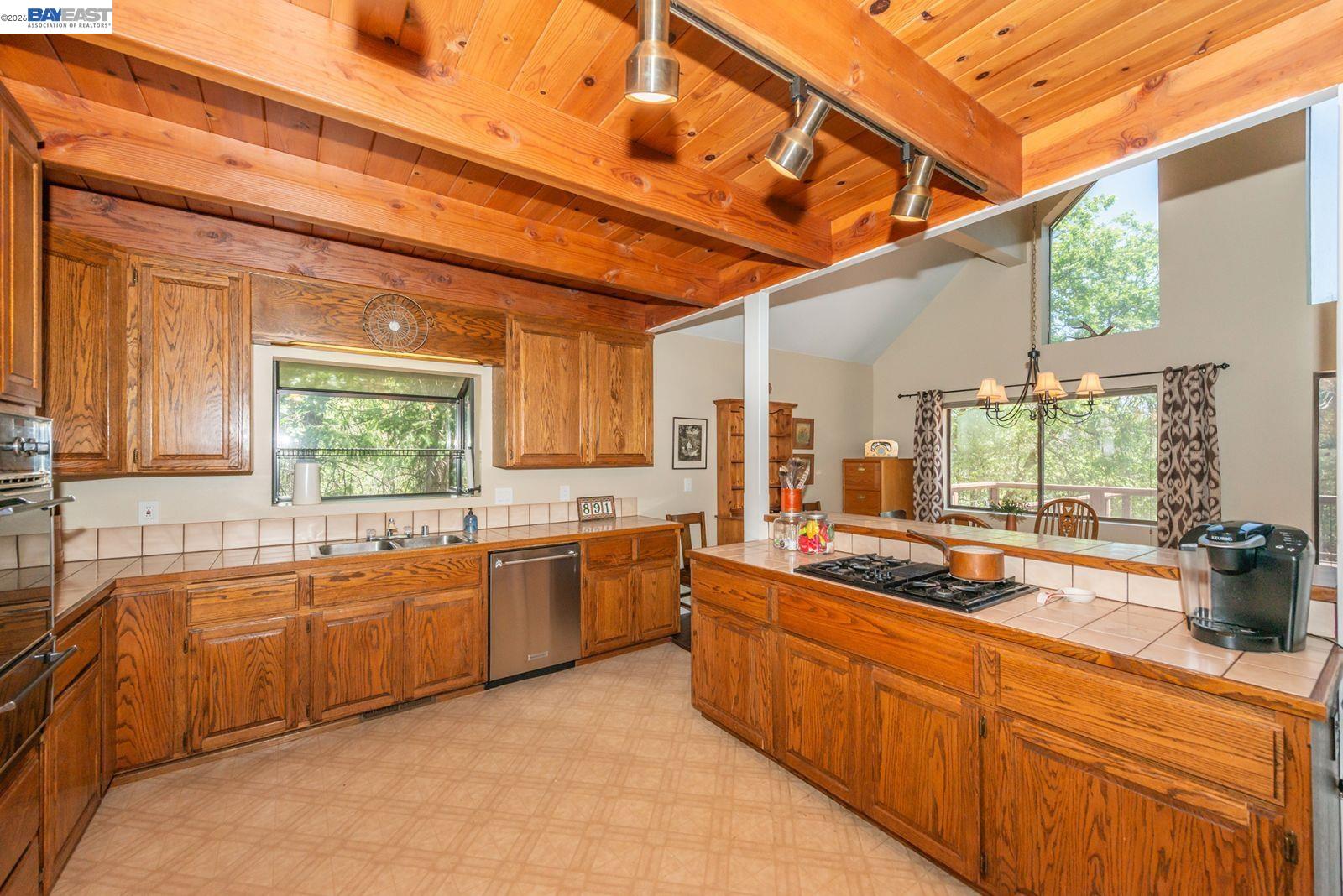 891 Salt Flat Road Lewiston, CA 96052 - Photo 11 of 50