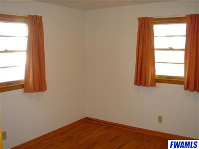 11124 Bethel Road Fort Wayne, IN 46818 - Photo 7 of 10
