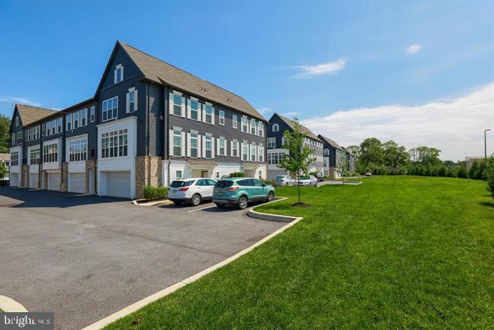 404 Mayer Place Lancaster, PA 17601 - Photo 13 of 15