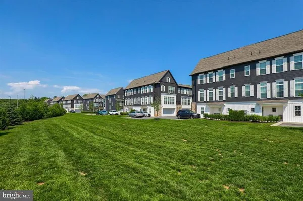 $2,500 | 404 Mayer Place, Lancaster, PA 17601