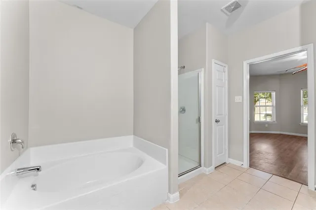 $300,000 | 504 Riverbed Drive, Crowley, TX 76036