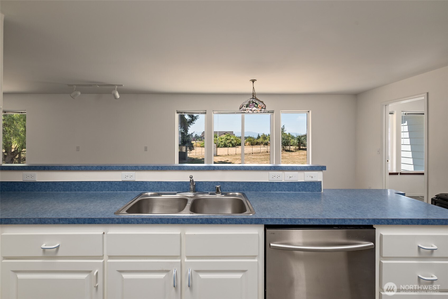 830 West Rusty Road Coupeville, WA 98239 - Photo 18 of 40 Gallery Image 18