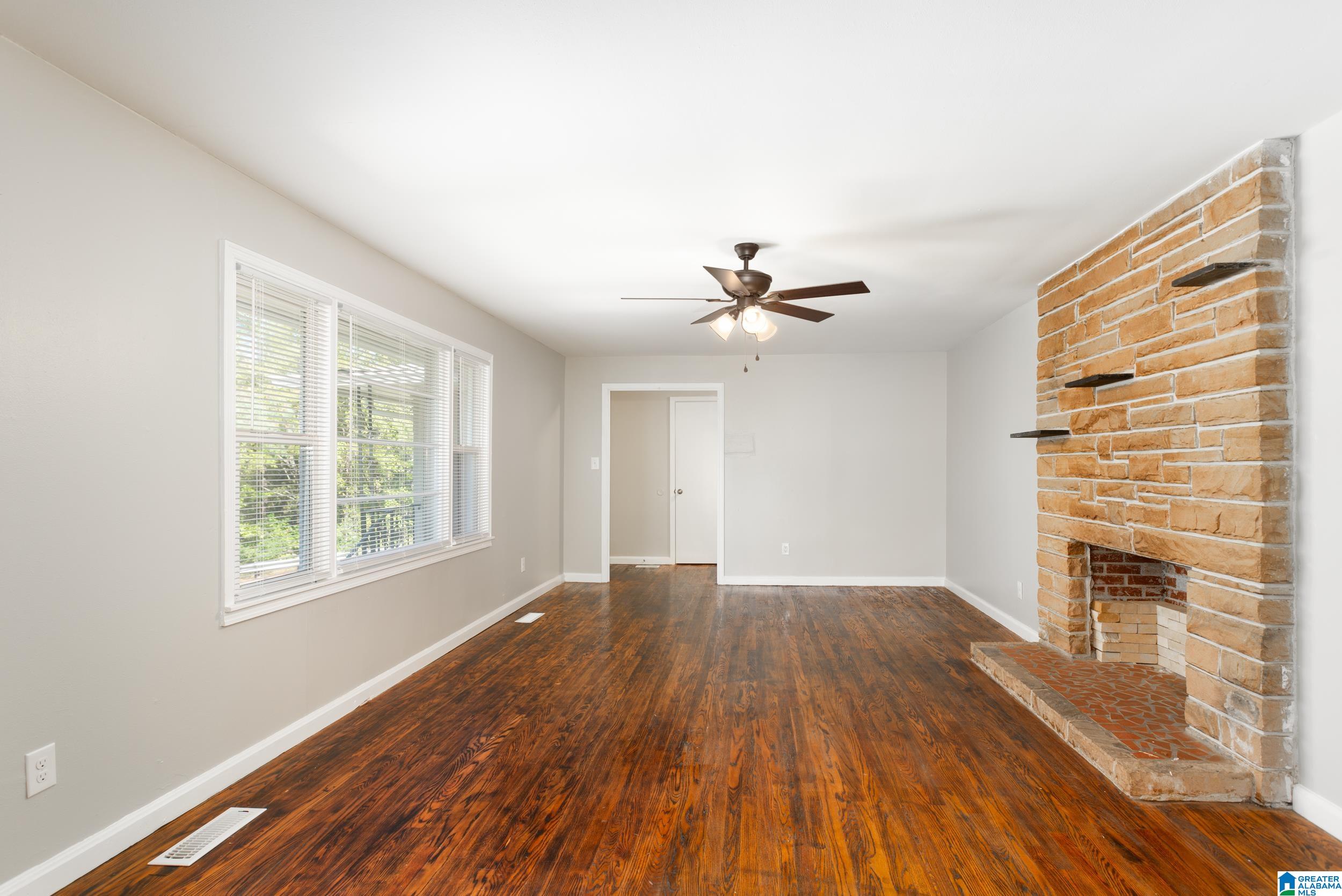 1844 Pelham Road South Jacksonville, AL 36265 - Photo 4 of 32