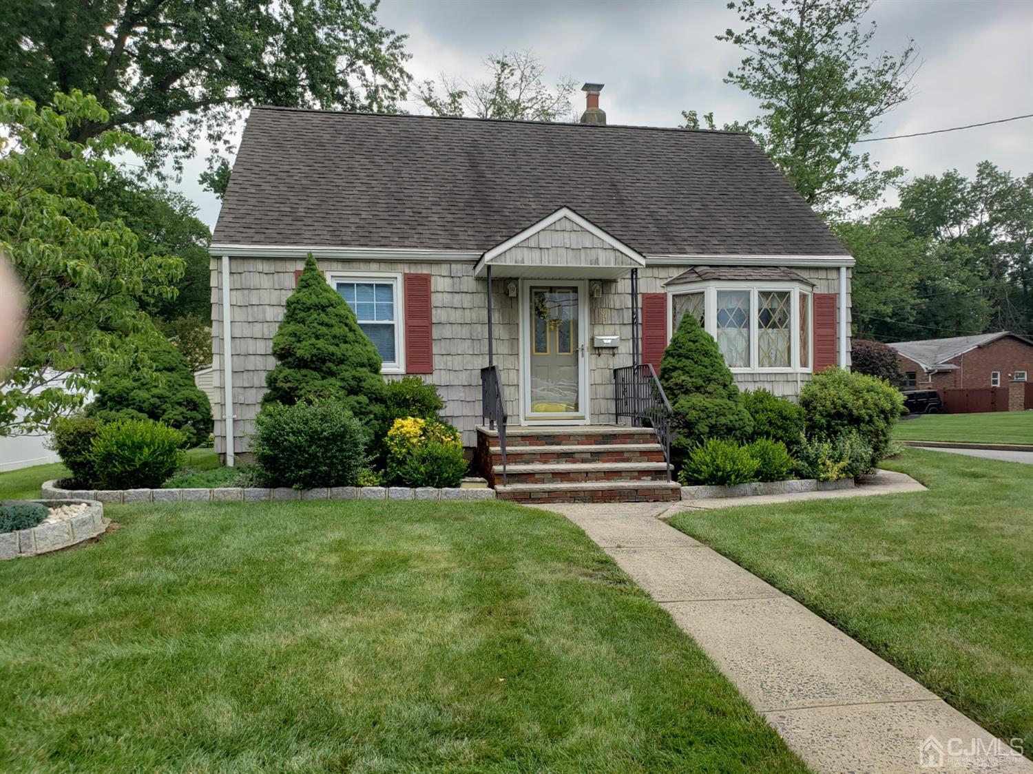 53 West Cliff Road Colonia, NJ 07067 - Photo 1 of 12