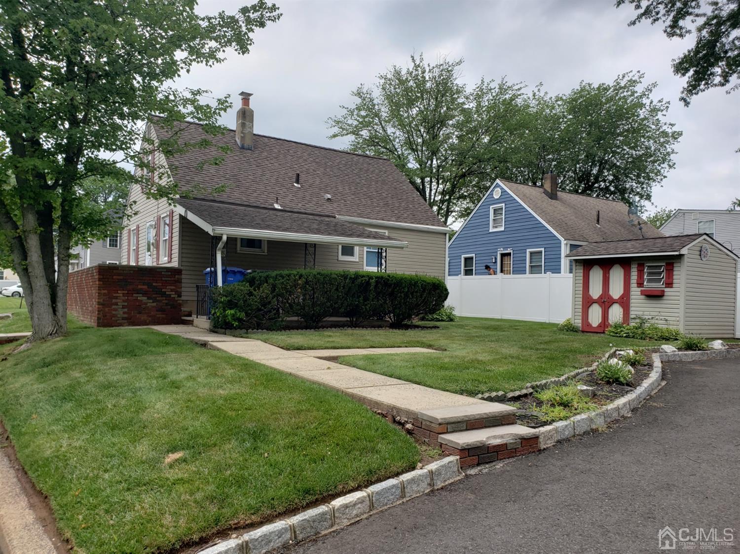 53 West Cliff Road Colonia, NJ 07067 - Photo 4 of 12