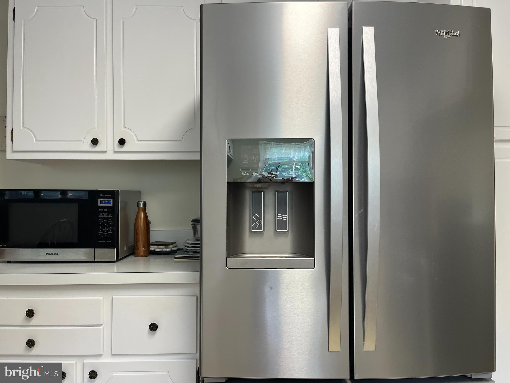 826 Susquehanna Road Philadelphia, PA 19111 - Photo 25 of 64 More Counter & Cabinets!
