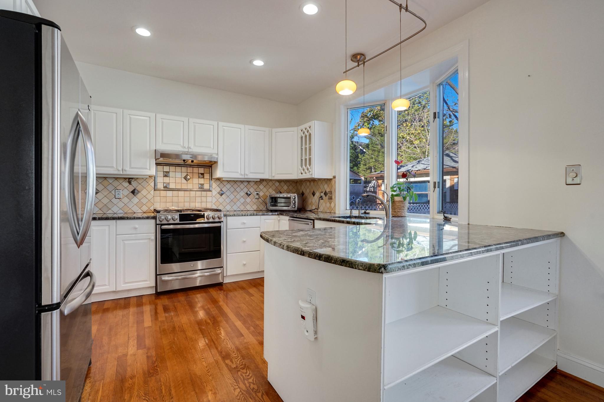 4407 Ridge Street Chevy Chase, MD 20815 - Photo 11 of 21 Beautiful granite as the counter top