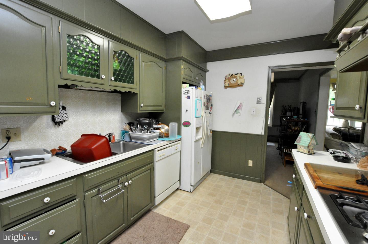 870 Powell Road Mount Holly, NJ 08060 - Photo 27 of 41