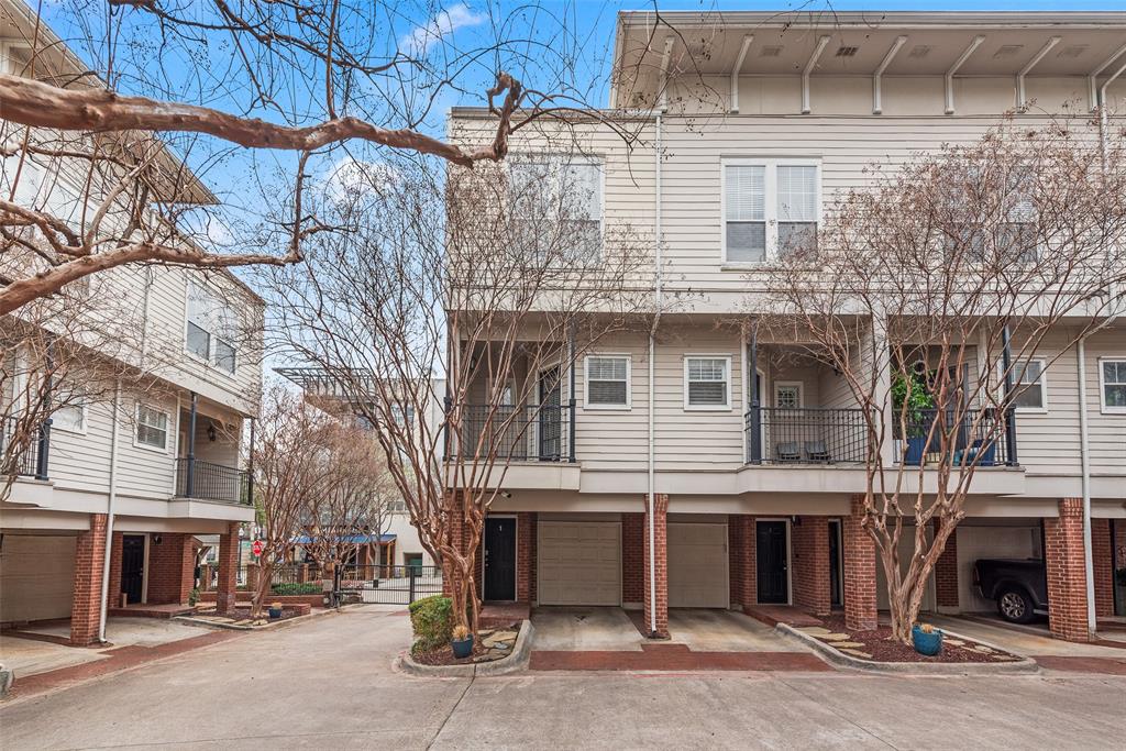 2902 State Street, Unit 1 Dallas, TX 75204 - Photo 3 of 24 a view of a house with a street