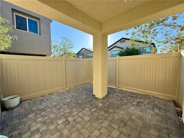 $2,430 | 7457 Onyx Star Street, North Las Vegas, NV 89084