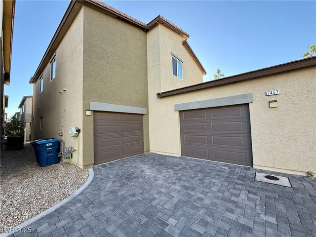 $2,430 | 7457 Onyx Star Street, North Las Vegas, NV 89084