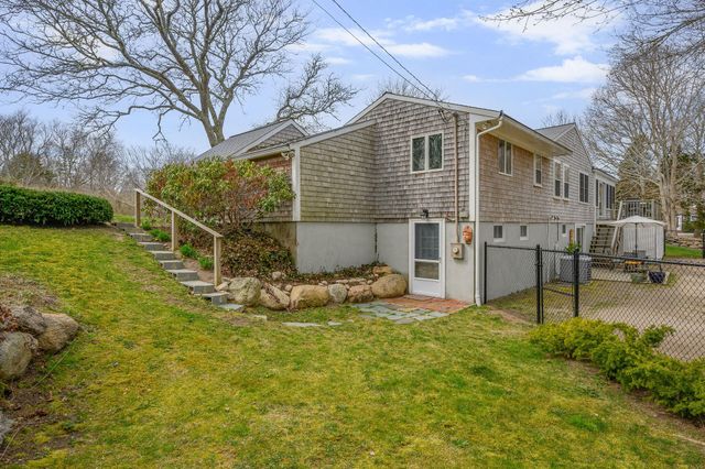 $1,005,000 | 26 Beale Way, Barnstable, MA 02630
