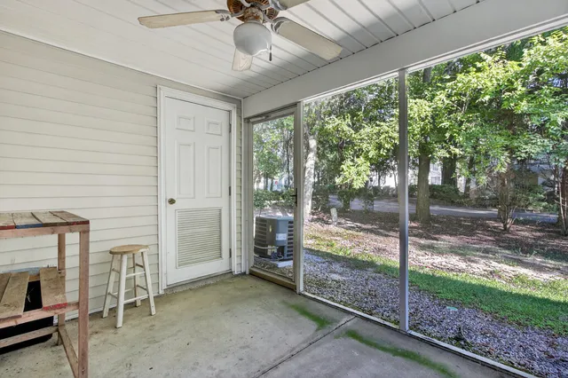 $189,900 | 8058 Shadow Oak Drive, North Charleston, SC 29406