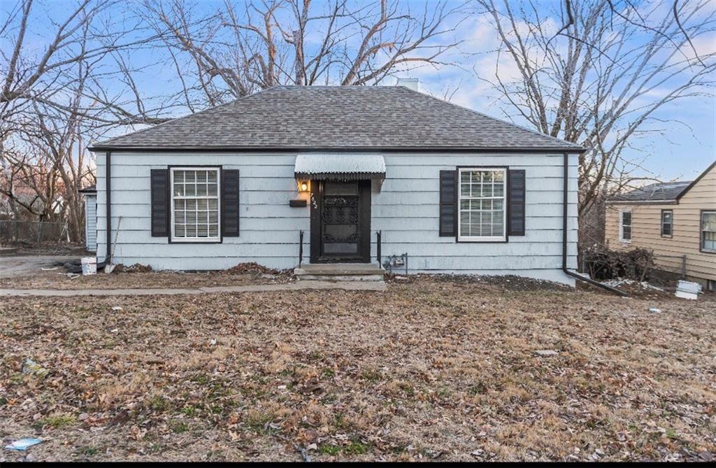 7622 Sni A Bar Road Kansas City, MO 64129 - Photo 2 of 16