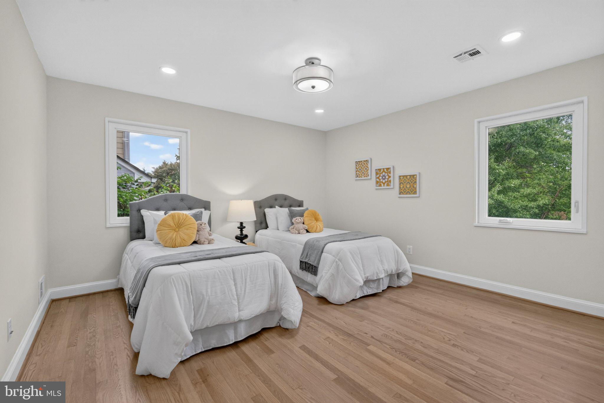 313 Vassar Road Alexandria, VA 22314 - Photo 27 of 58 Gallery Image 27