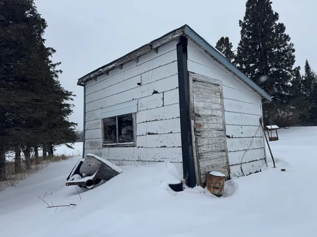 $475,000 | 24193 Nebish Road Northeast, Blackduck, MN 56630