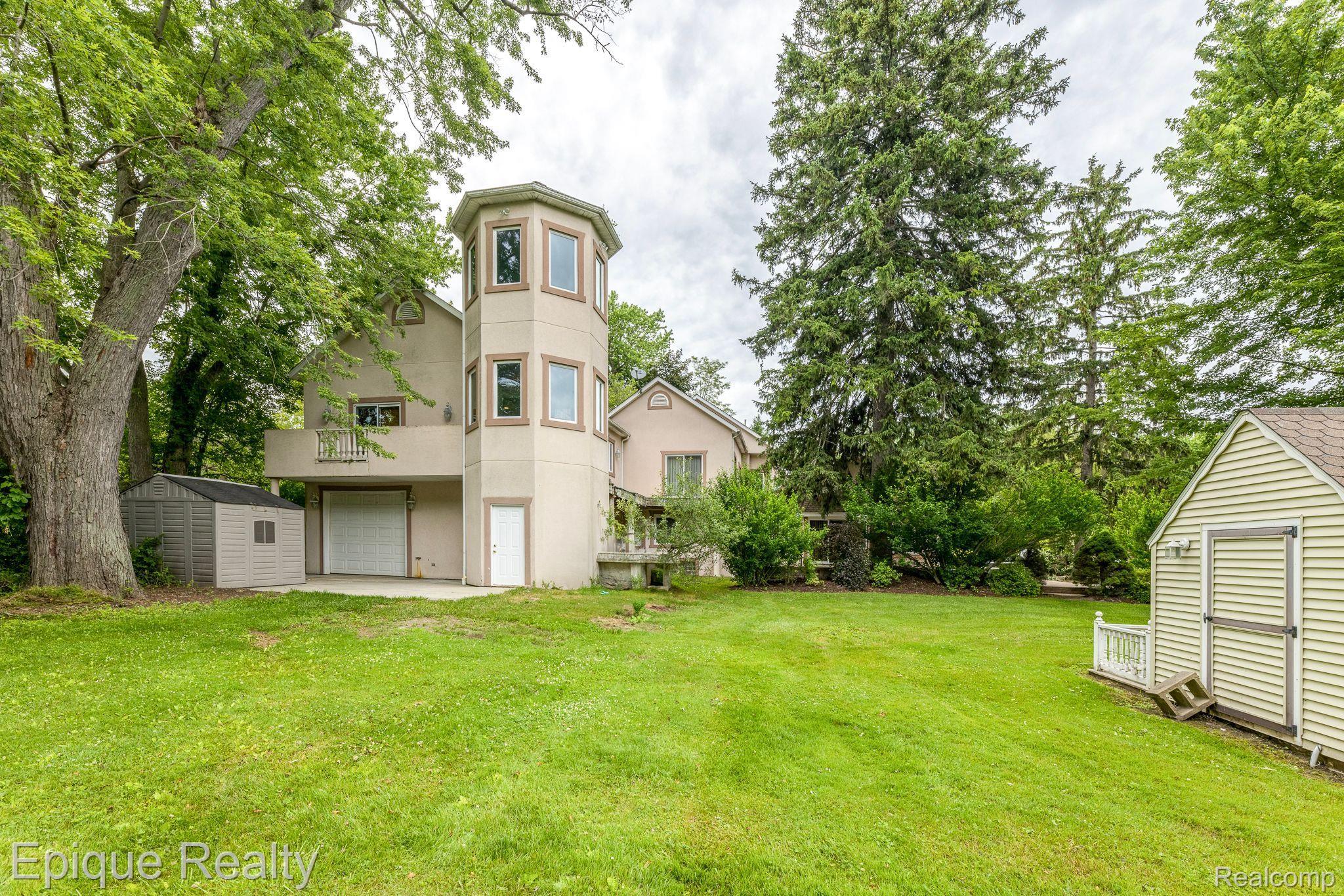 7200 Galbraith Line Road Lexington, MI 48450 - Photo 53 of 75 Gallery Image 53
