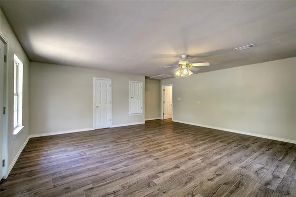 $2,400 | 225 Rs County Road 1278, Emory, TX 75440