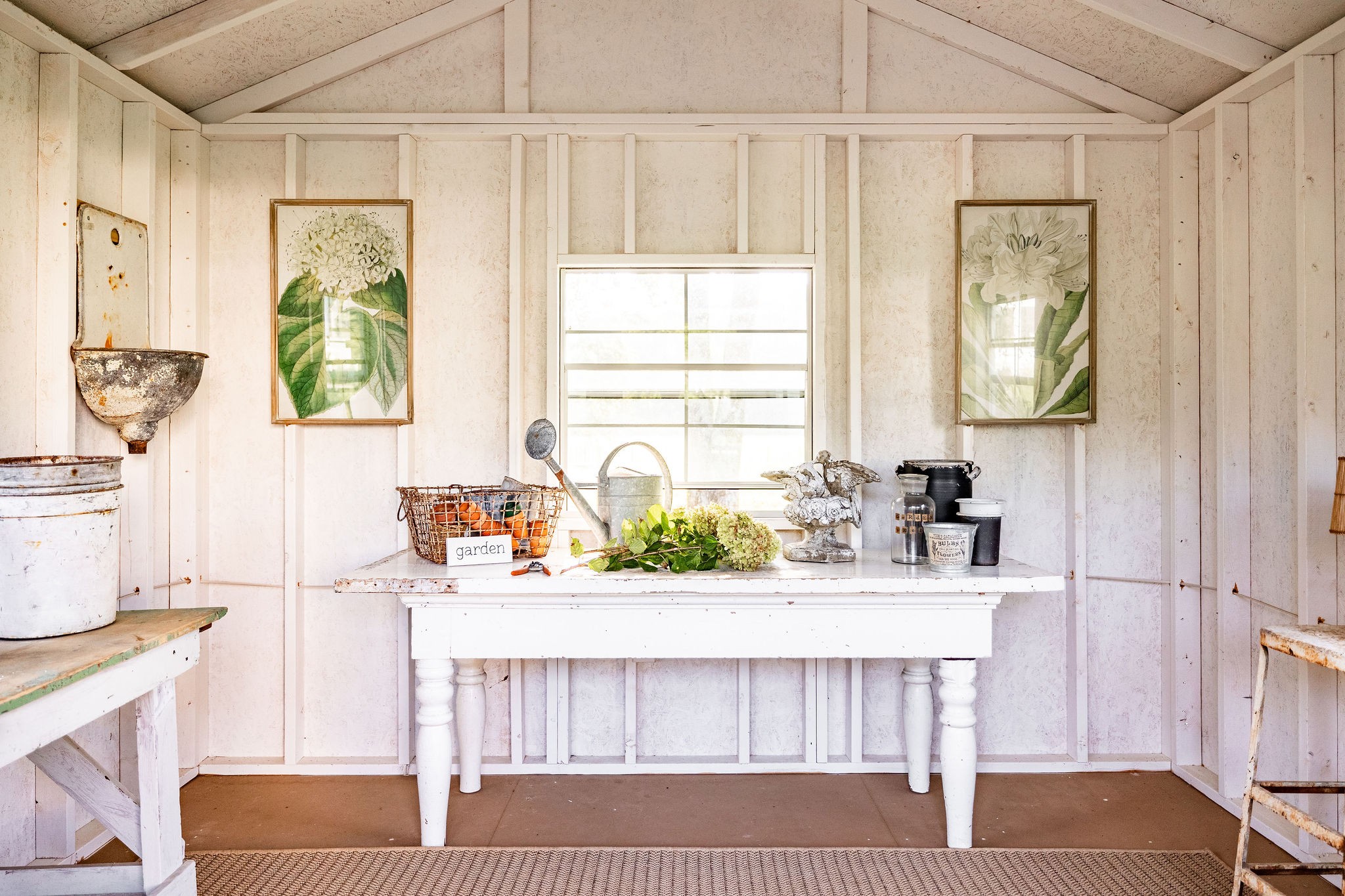 5178 Old Harding Road Franklin, TN 37064 - Photo 53 of 70 a bathroom with a sink a mirror and a window