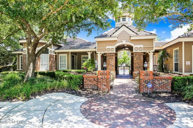 $225,000 | 10000 Gate Parkway, Unit 414, Jacksonville, FL 32246