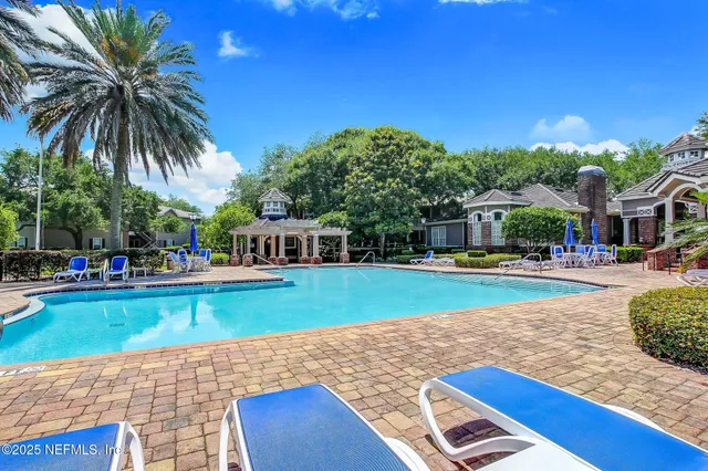$225,000 | 10000 Gate Parkway, Unit 414, Jacksonville, FL 32246