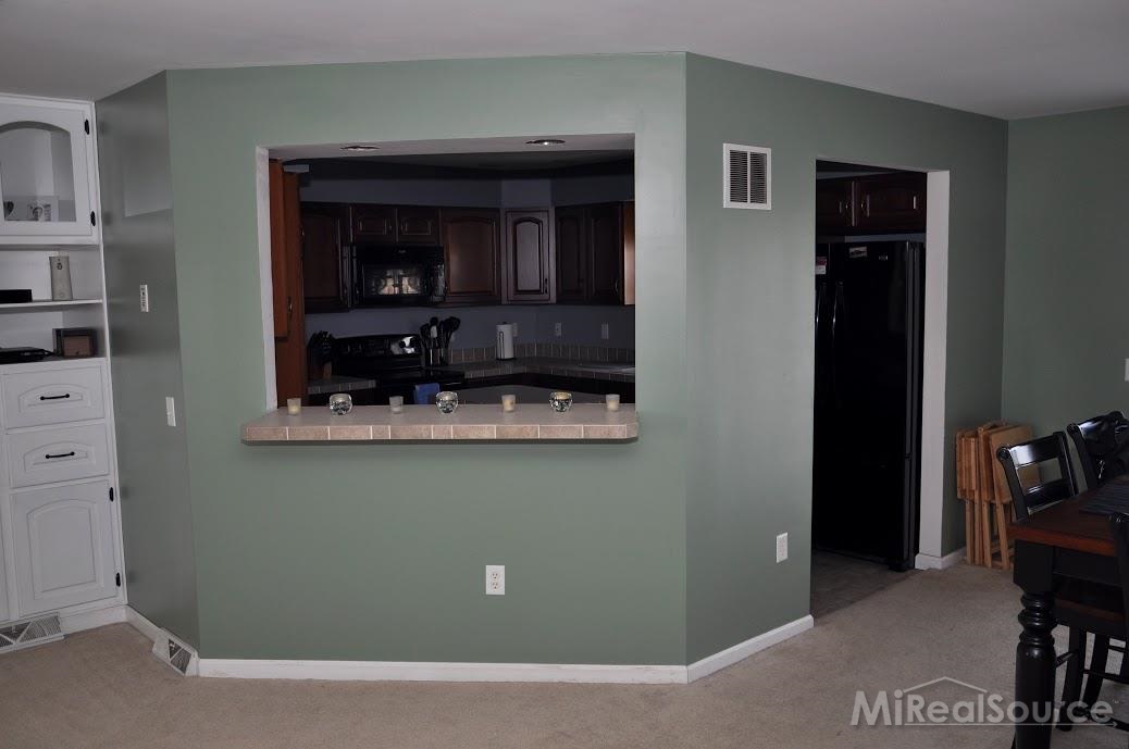 3610 Shoemaker Road Almont, MI 48003 - Photo 9 of 22 31222831-8.JPG