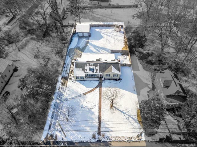 $629,999 | 110 Dare Road, Selden, NY 11784