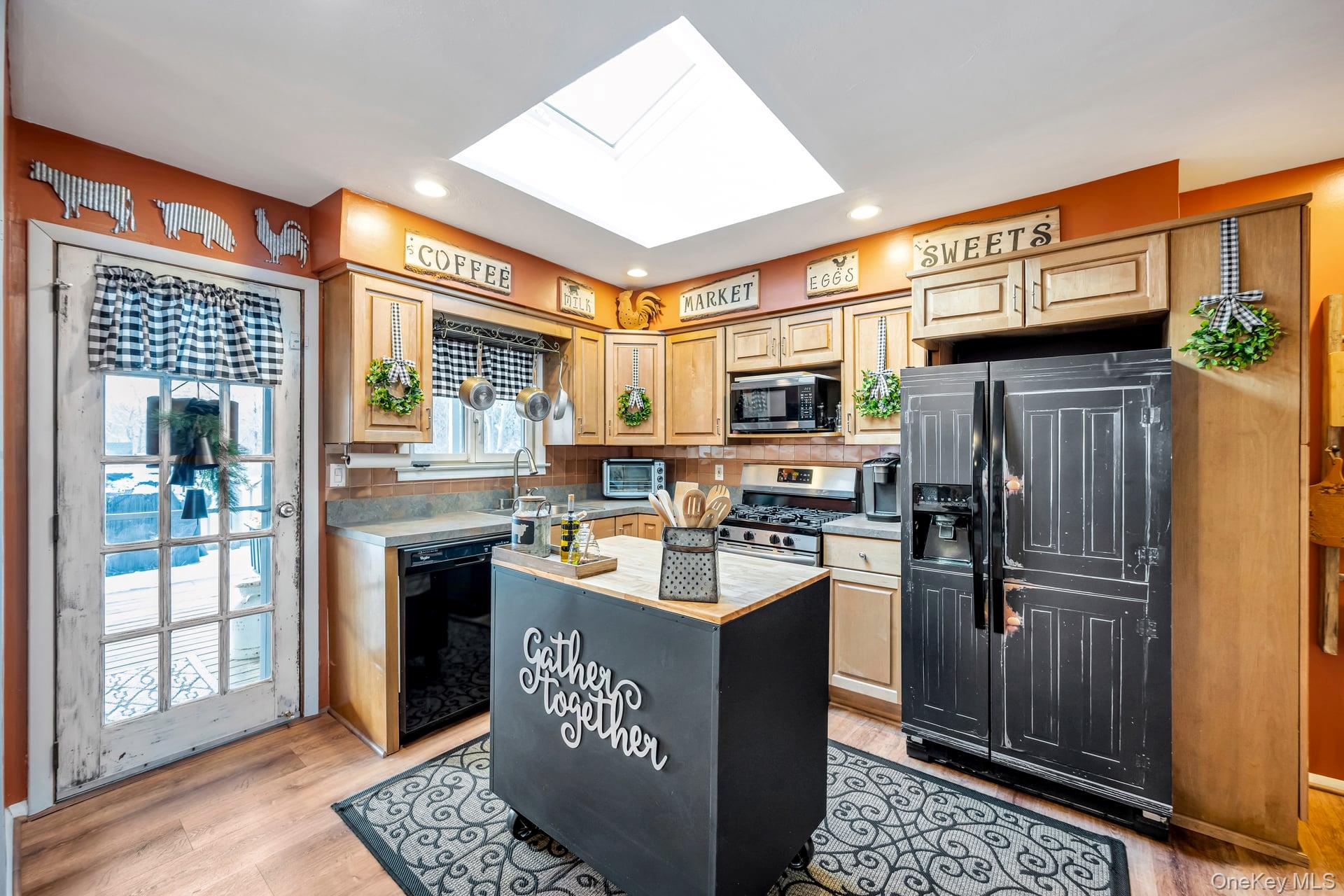 110 Dare Road Selden, NY 11784 - Photo 14 of 44