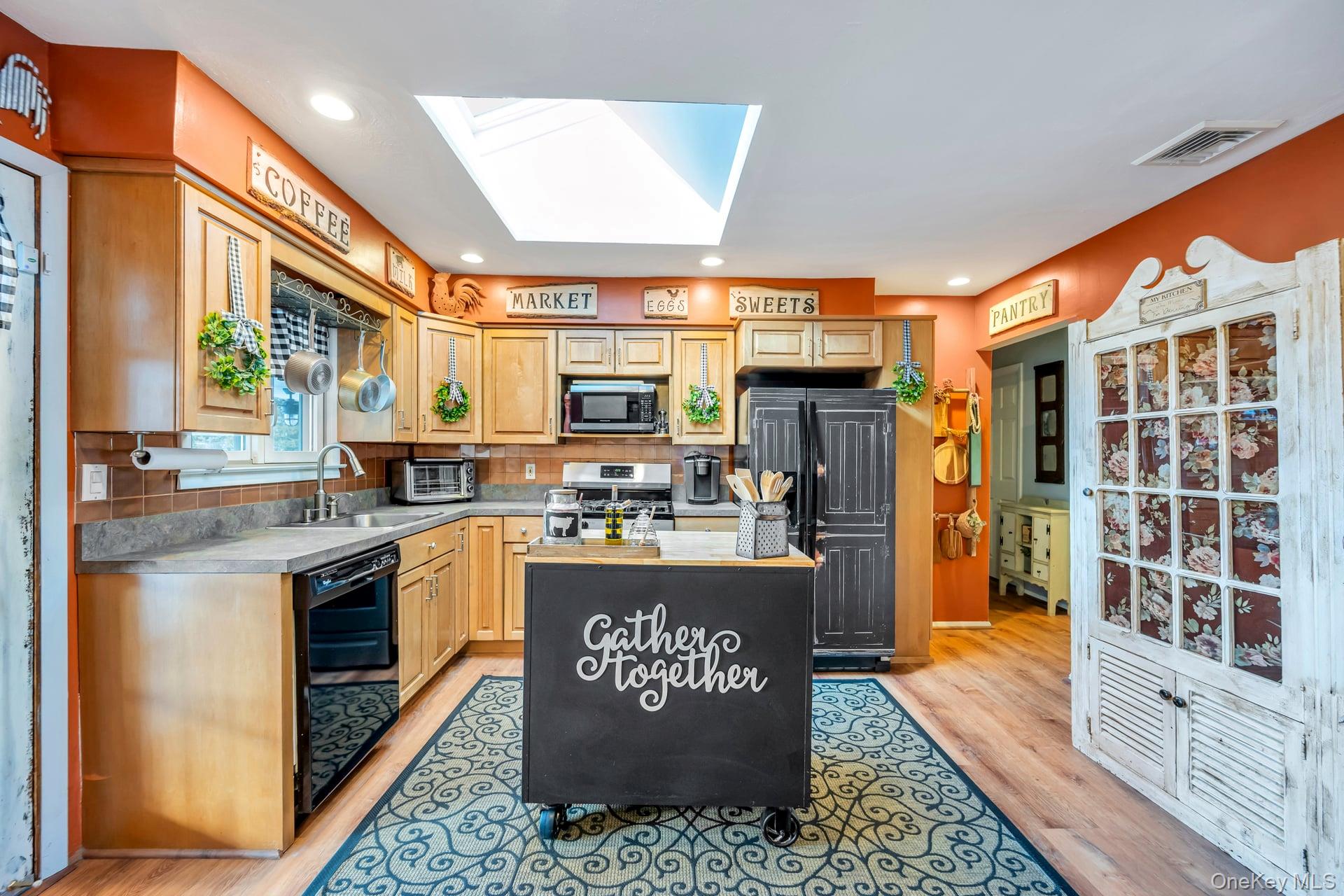 110 Dare Road Selden, NY 11784 - Photo 15 of 44