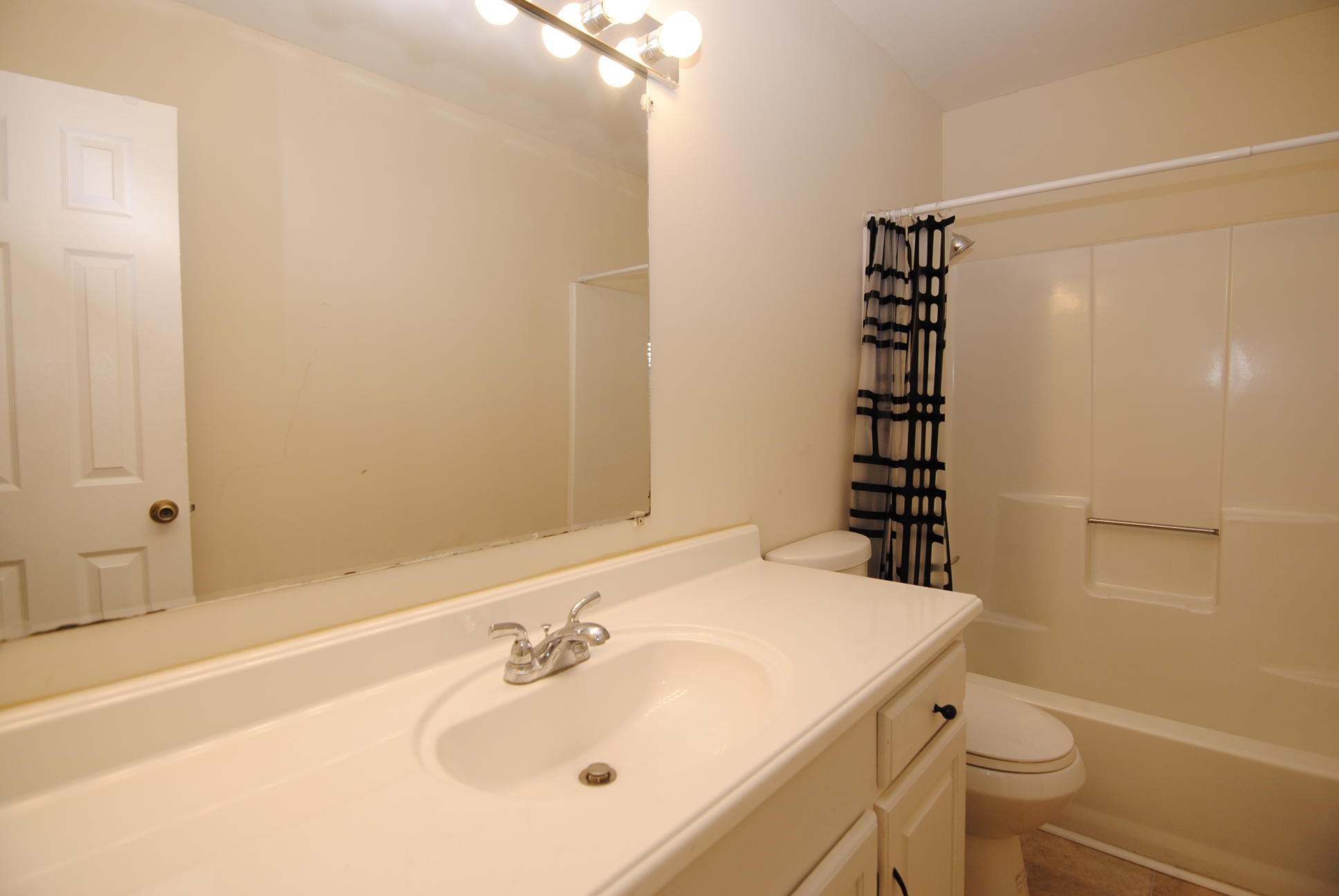 110 Sandy Drive Moncks Corner, SC 29461 - Photo 8 of 11 _DSC0021